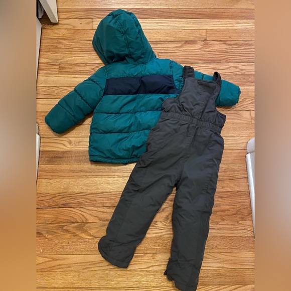Boys Snow Gear Set Puffer Coat Old Navy Snow Pants Children’s place size 4T - Picture 2 of 5
